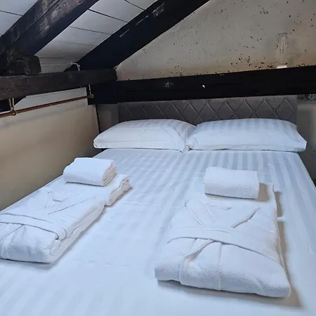 Loft Retro A 5 Minuti Da Termini Рим